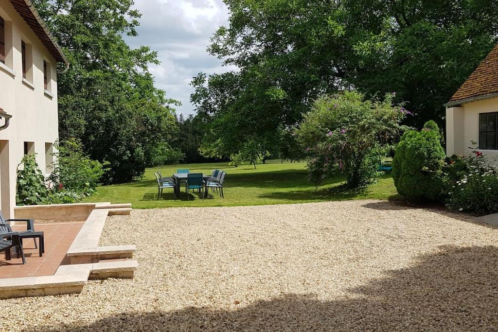 Maison De Vacances A L'Ombre Du Saule A Cote Du Zoo De Beauval Et Chateaux De La Loire Selles-sur-Cher Exteriör bild